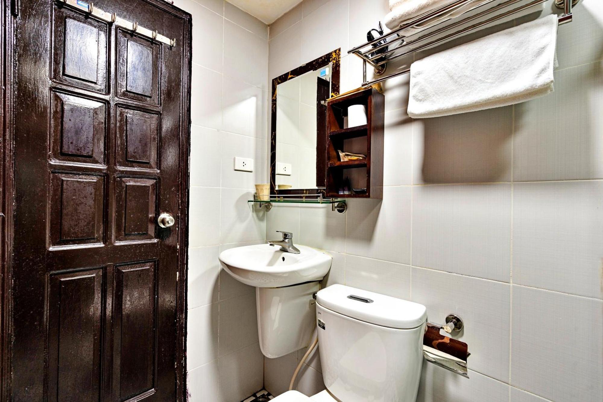 Serene Hotel Hanoi Ruang foto