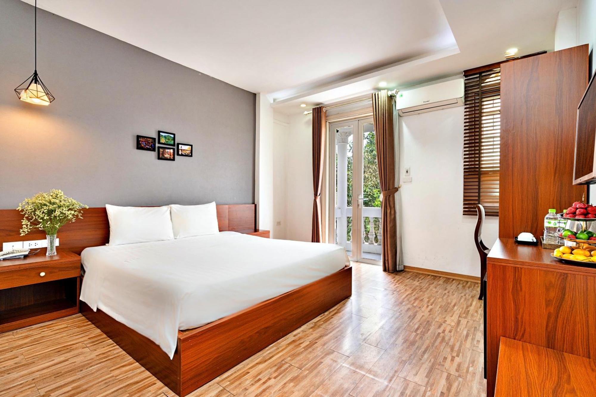 Serene Hotel Hanoi Bagian luar foto
