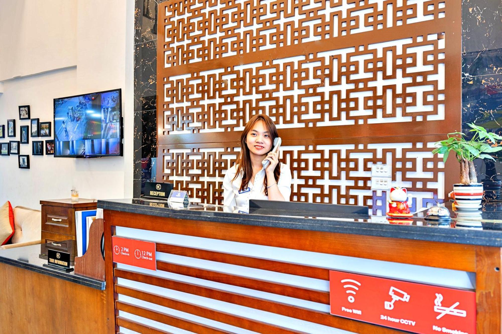 Serene Hotel Hanoi Bagian luar foto