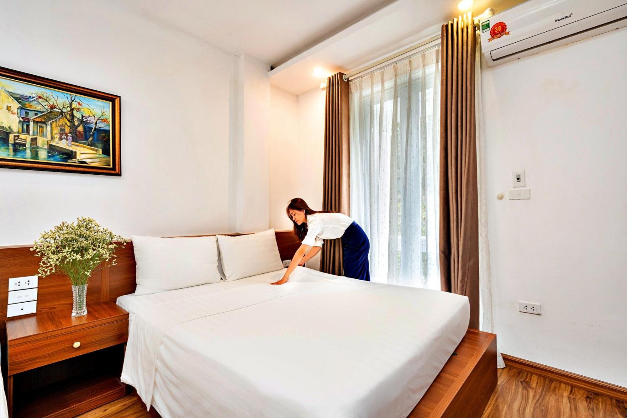 Serene Hotel Hanoi Bagian luar foto